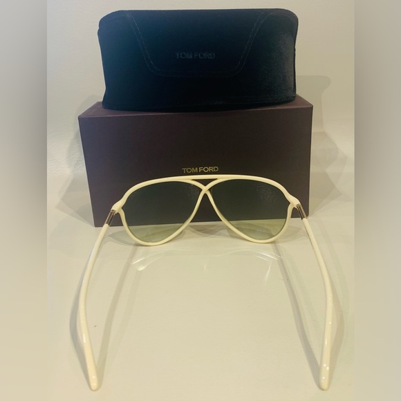 New Rare Authentic Tom Ford sunglasses - Picture 11 of 11